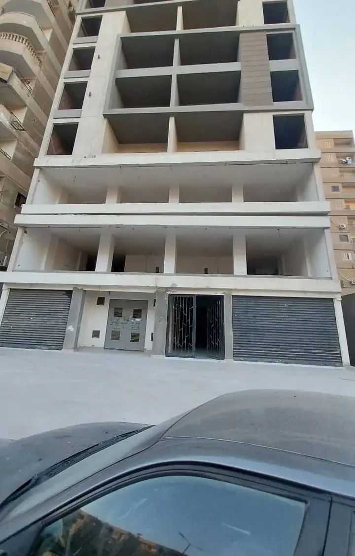 Warehouse for rent 650 sqm on Mahdy Arafa Street