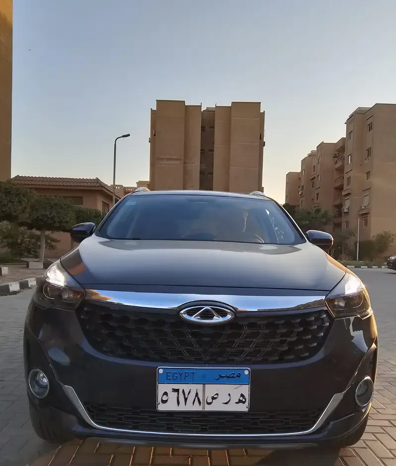 Tiggo 7 Top Trim for Rent