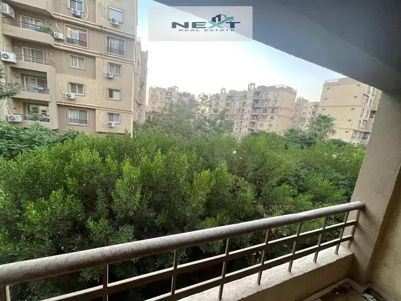 Apartment for rent in Madinaty B6, first floor overlooking garden