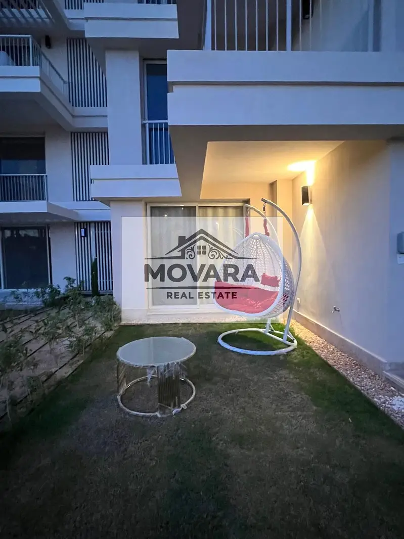 Ground floor studio for rent, hotel-style, in Marina West