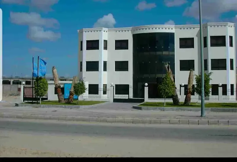مصنع للايجار بالمنطقه الصناعيه اكتوبر