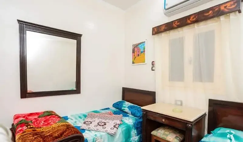 Air-conditioned hotel room for rent in Qena