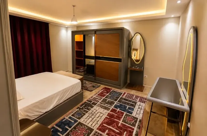 Luxury Hotel-Style Apartment for Rent in Sheikh Zayed – 8th District