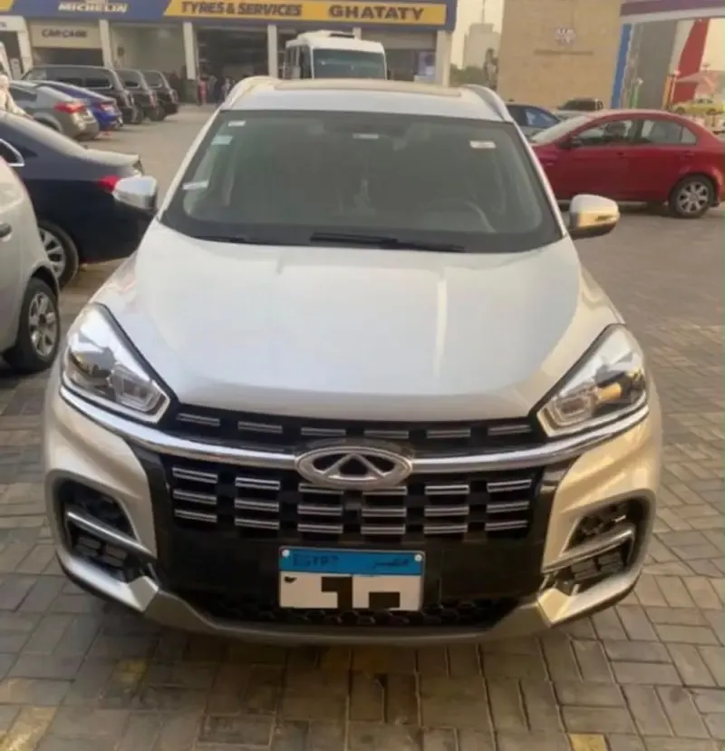 عربيه tiggo 8 للإيجار