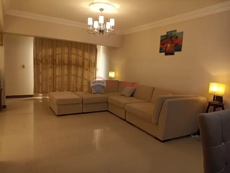 شقة مفروشة سوبر لوكس للإيجار في حدائق المهندسين
