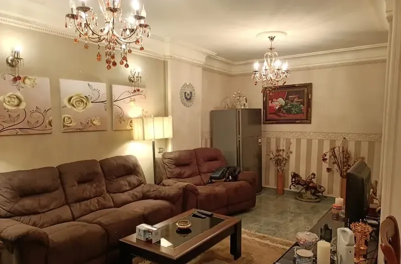 Apartment for rent in Smouha, air-conditioned, 90 sqm