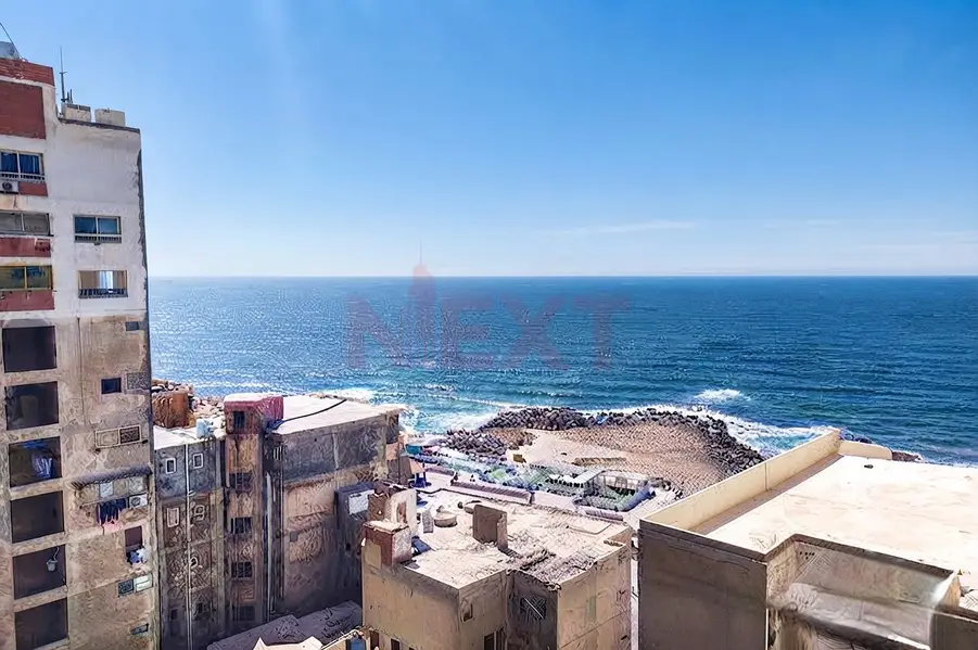 Furnished apartment for rent 150sqm in Cleopatra - direct sea view