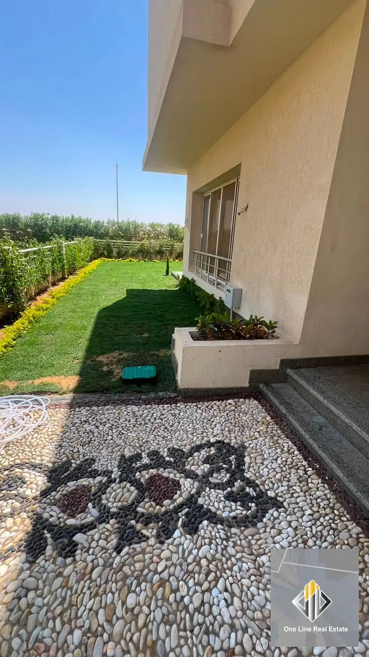 Twin house villa for rent in Grand Heights compound
