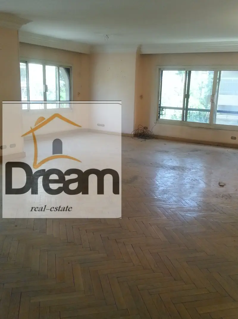Luxurious apartment 200 sqm, Lebanon St, for rent