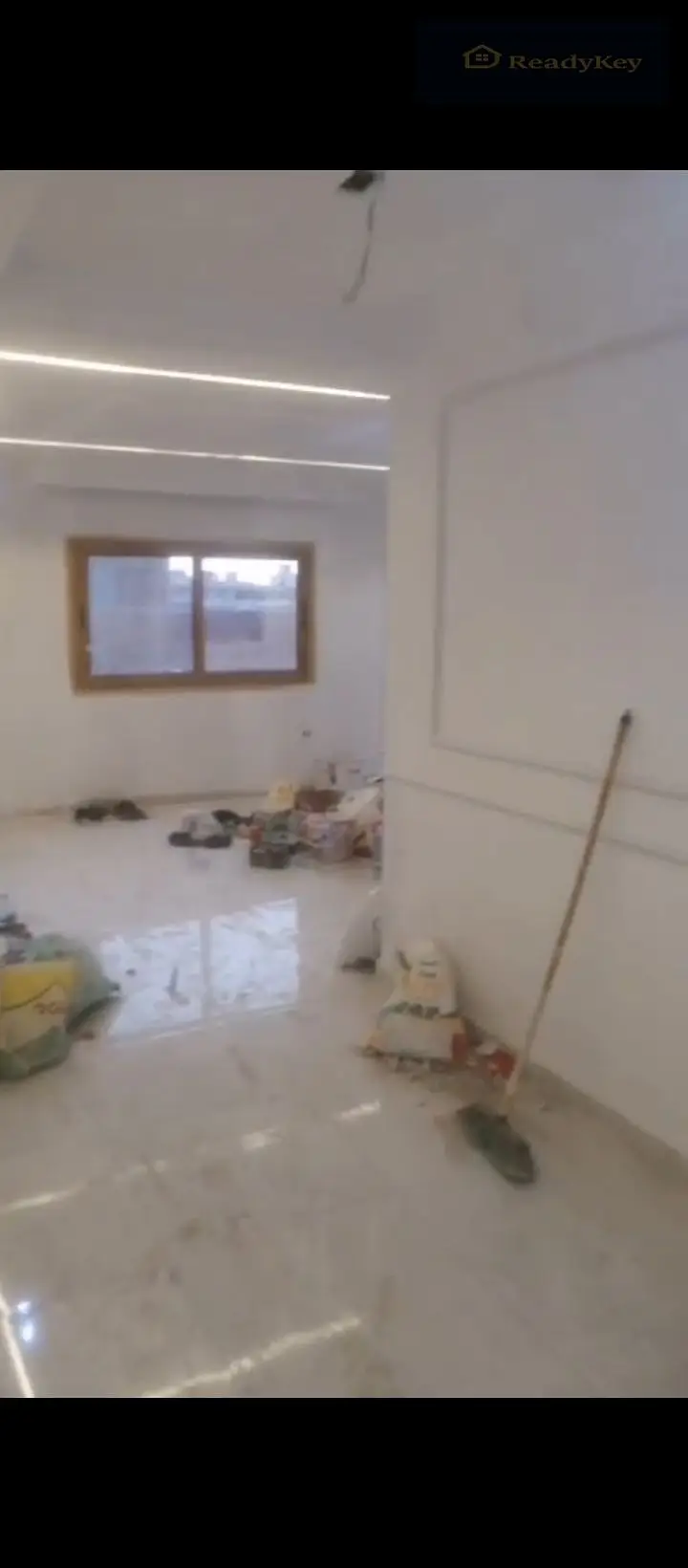 Apartment for rent, 11th floor, first resident