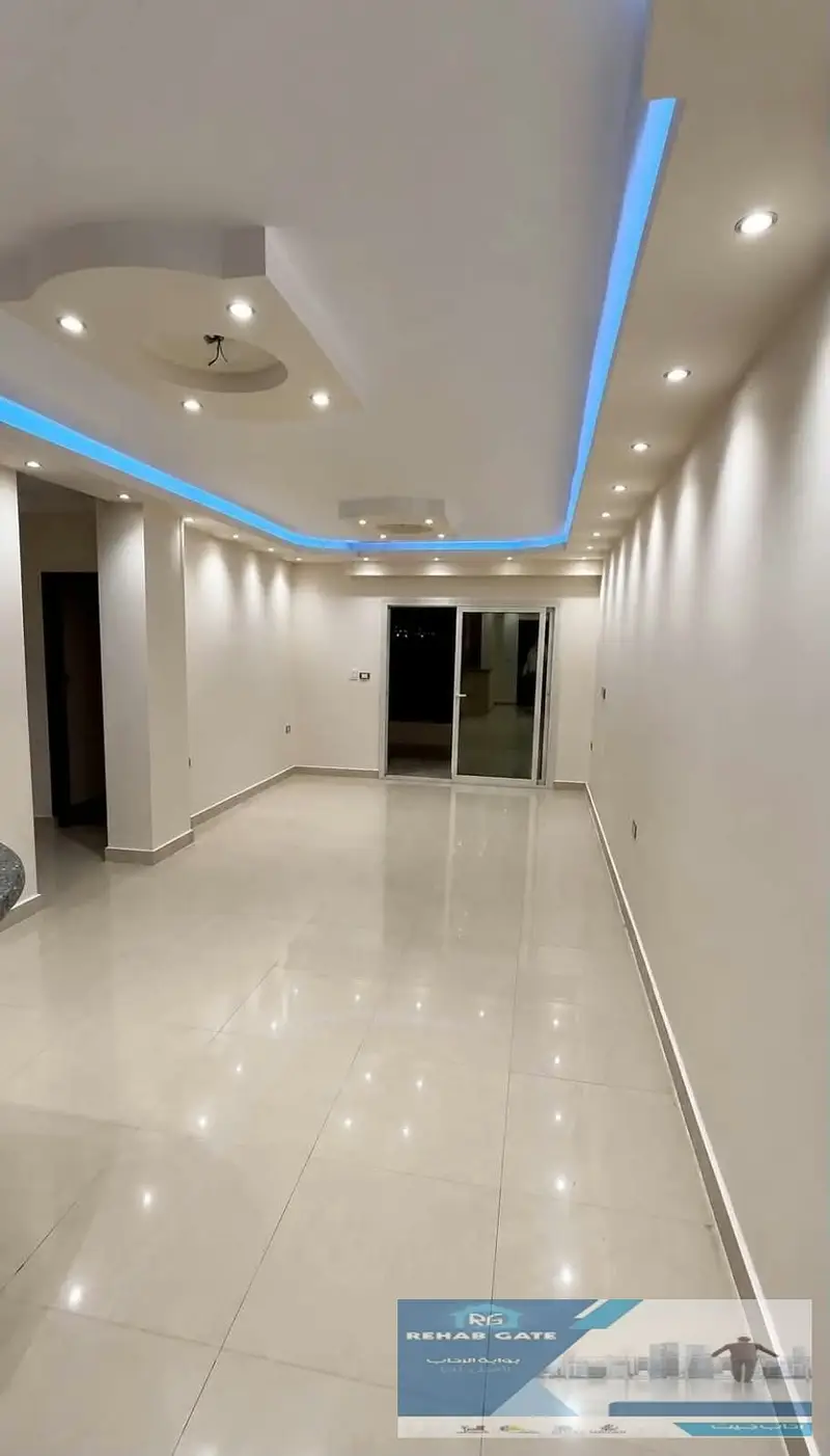 شقة للايجار بالرحاب تشطيب خاص