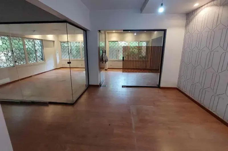 Office for rent in Degla Maadi, 300 sqm