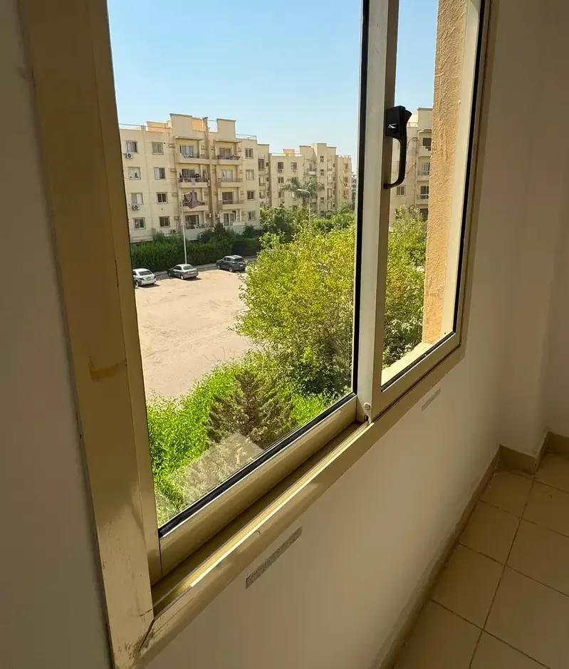 Apartment for rent in Mostakbal, Sheikh Zayed
