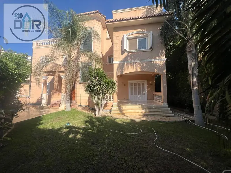 Independent villa for rent in Al Worood Compound next to Mall of Arabia