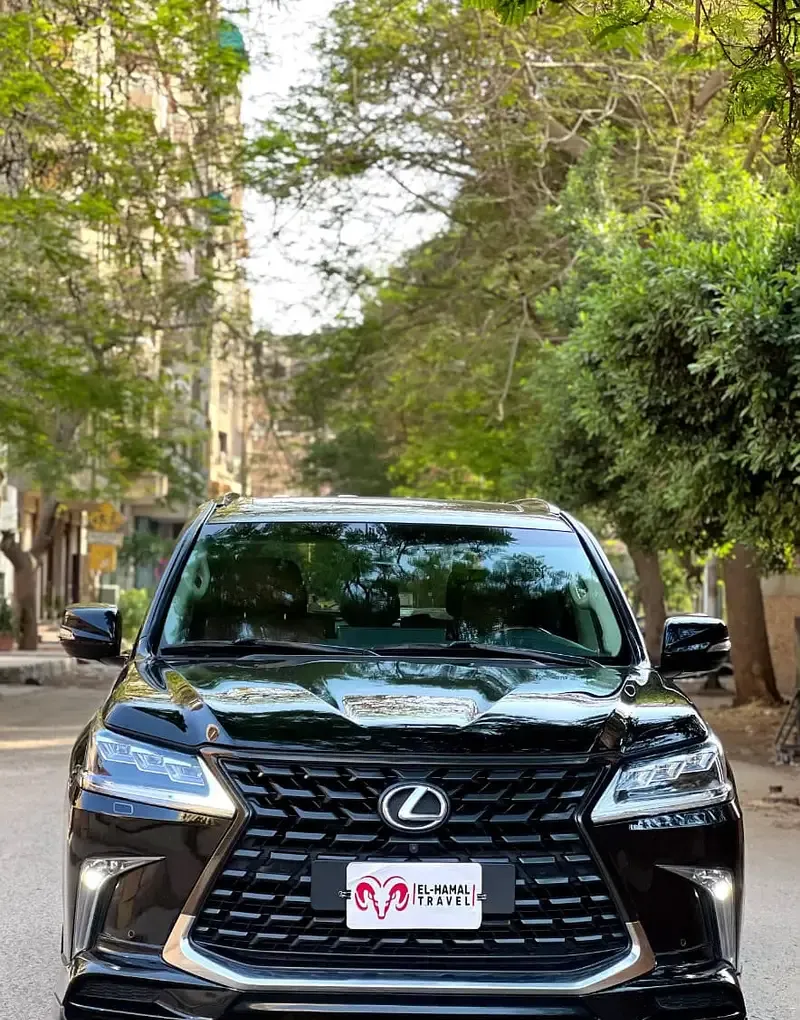 ليكزس LX570 موديل 2021 للإيجار