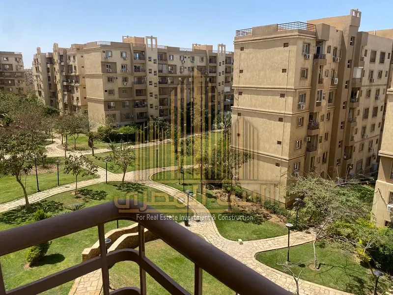145 sqm apartment for rent in Madinaty B6, garden view, special finishing