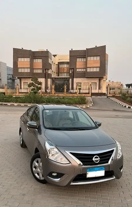 إيجار نيسان صني 2025