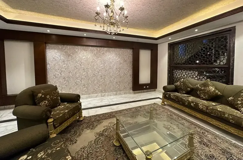 فيلا للايجار في مدينتي