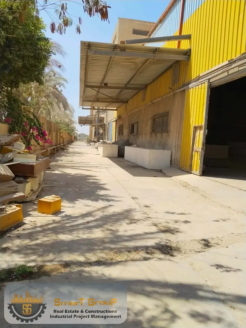 مصنع للإيجار بالمنطقة الصناعية الثالثة بطريق مصر الإسماعيلية