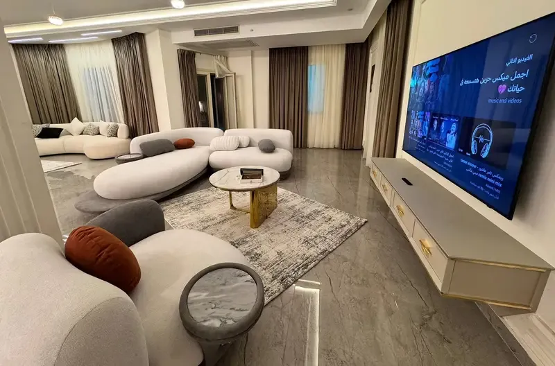 Furnished daily rental villa in Sheikh Zayed - Beverly Hills Compound
