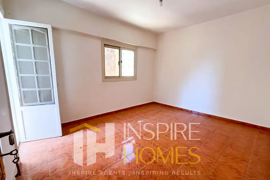 Apartment for rent 100sqm in Bolkly, Alexandria