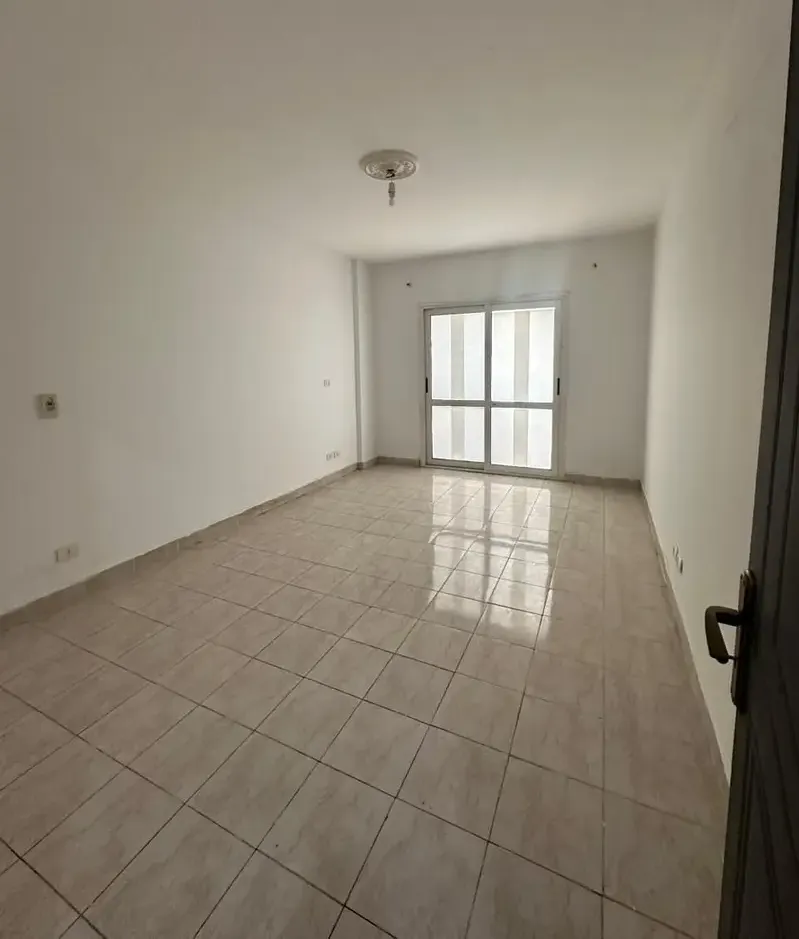 Apartment for rent in Rehab, Phase 8, next to the East Market