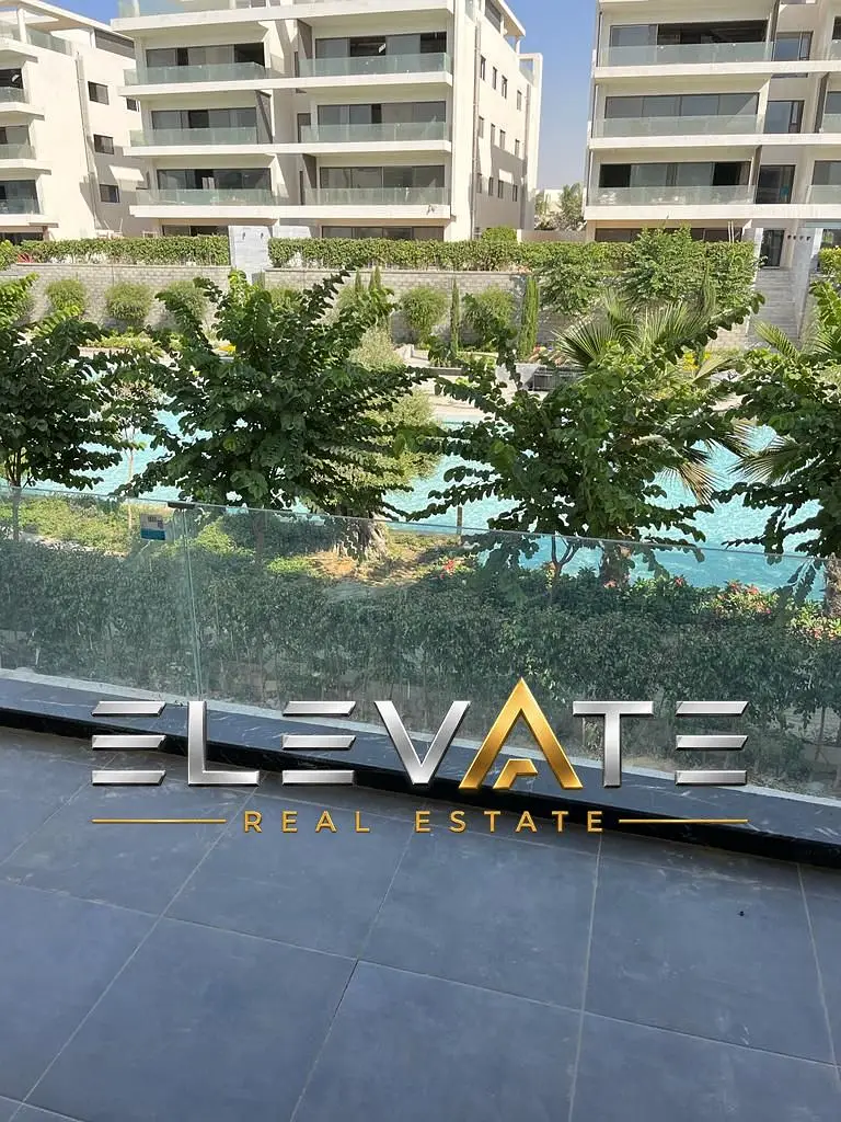 3 Bedroom Apartment in Lake View Residence Compound for Rent