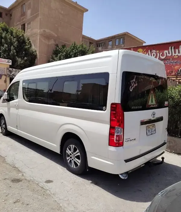 ايجار تويوتا هايس