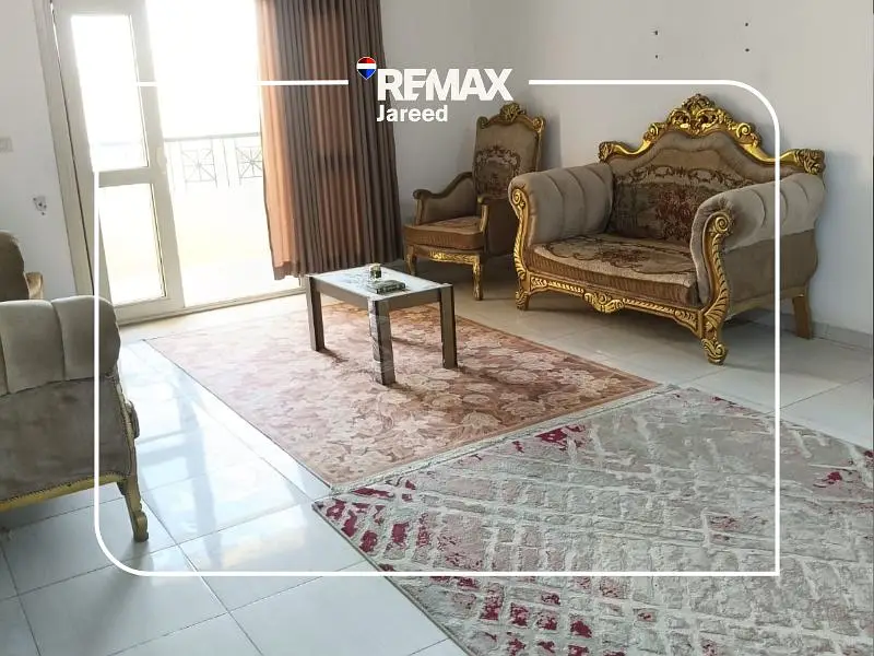 شقة مفروشة للإيجار في كمبوند الخمايل بالشيخ زايد