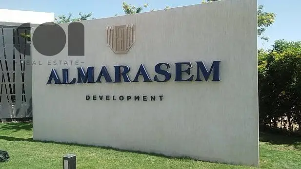 180 sqm apartment for rent in Al Marasem Fifth Square Compound