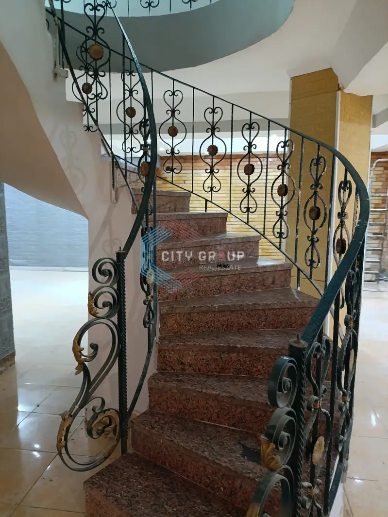 Administrative office for rent in New Maadi