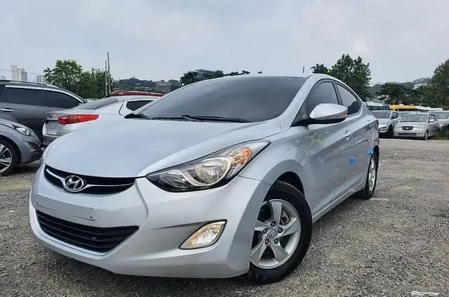 2013 Elantra Sedan for Private Trips
