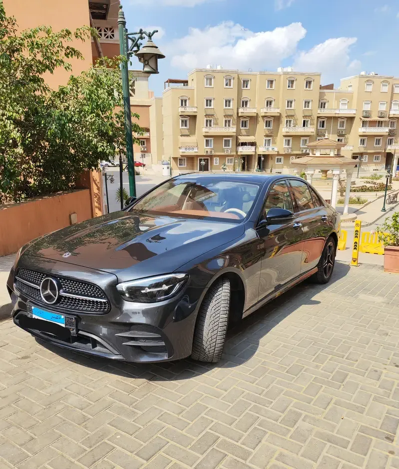 Mercedes E300e Hybrid for Rent with Driver