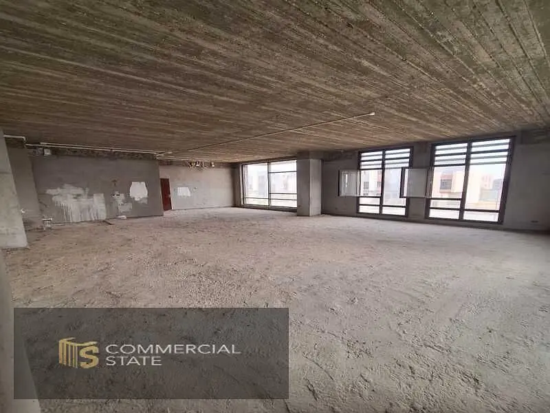 Office for rent in District 5 - New Cairo
