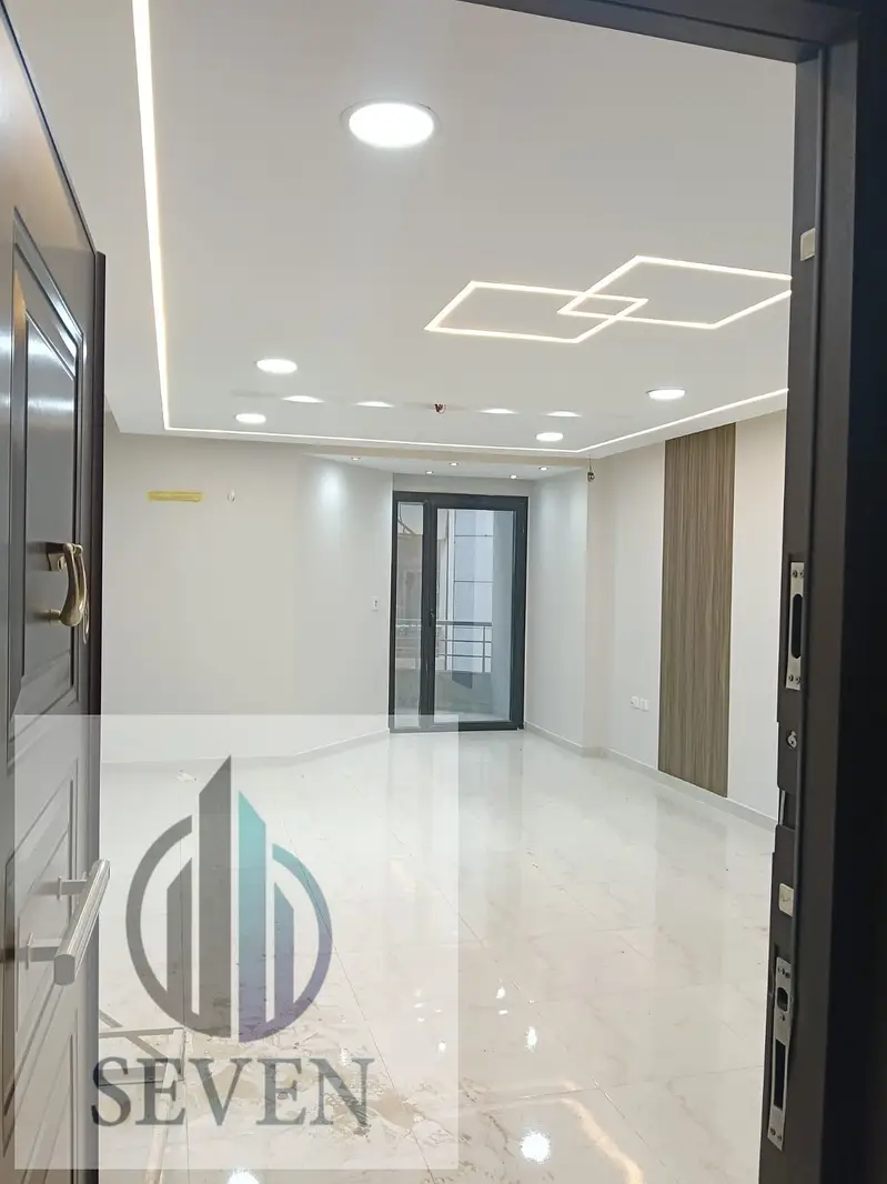 Licensed Ultra Modern Office 120sqm in Rayhanah Plaza, Zahraa Al Maadi