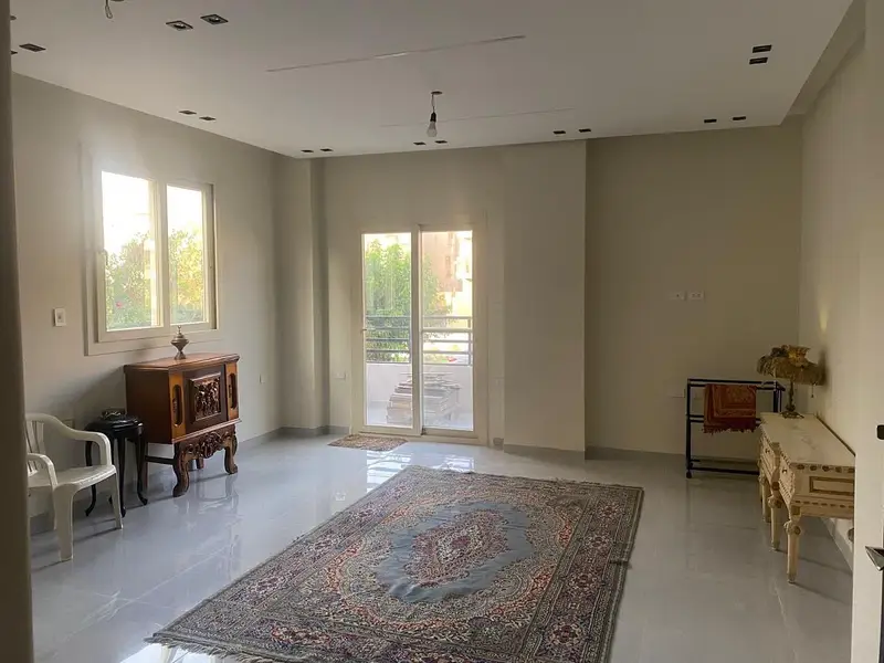 شقة للايجار بالحي السابع بالشيخ زايد اول سكن