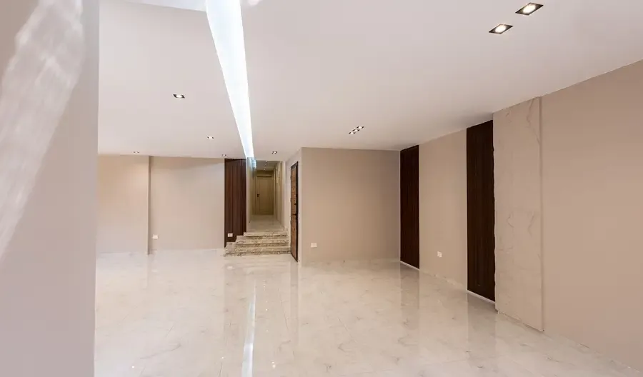 Ultra Lux apartment in Ard El Golf, first use, 250 sqm