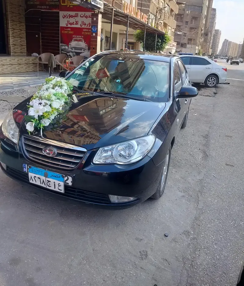 عربيه ايجار بالسائق