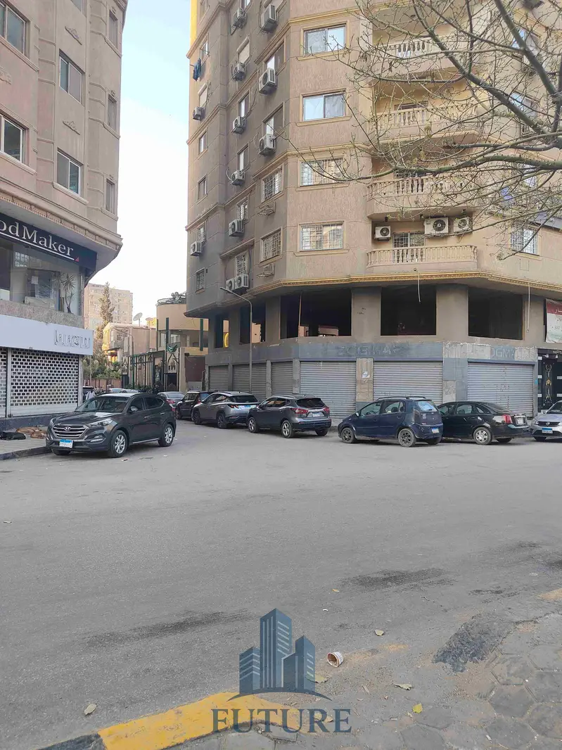 Commercial store for rent in Mohandessin