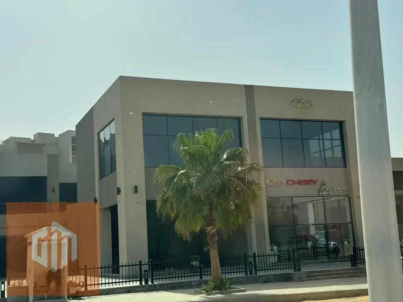 محل تجاري للإيجار 223 م في الجولدن سكوير - القاهرة الجديدة
