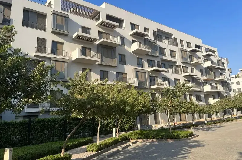 Furnished apartment for rent in Eastown, 5th Settlement