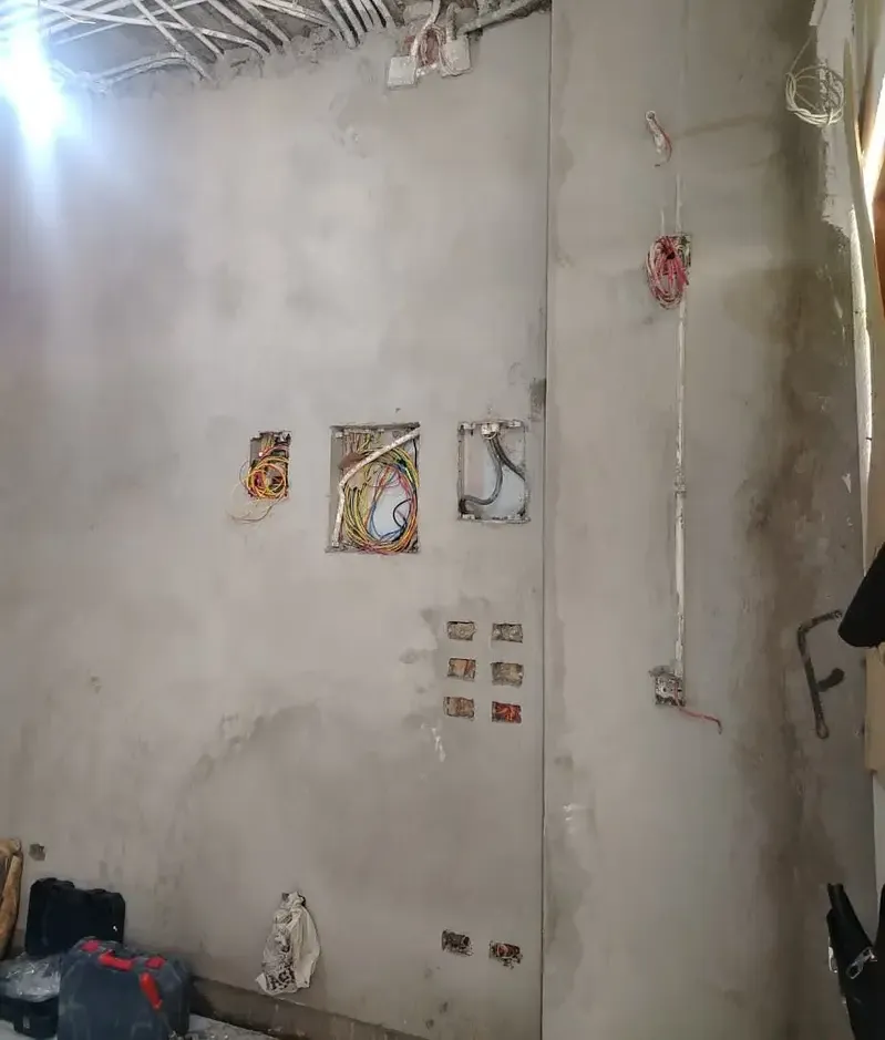 محل تجاري للإيجار في مول سيلفر جيت بالشيخ زايد