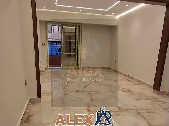 شقة للايجار السكني في سابا باشا