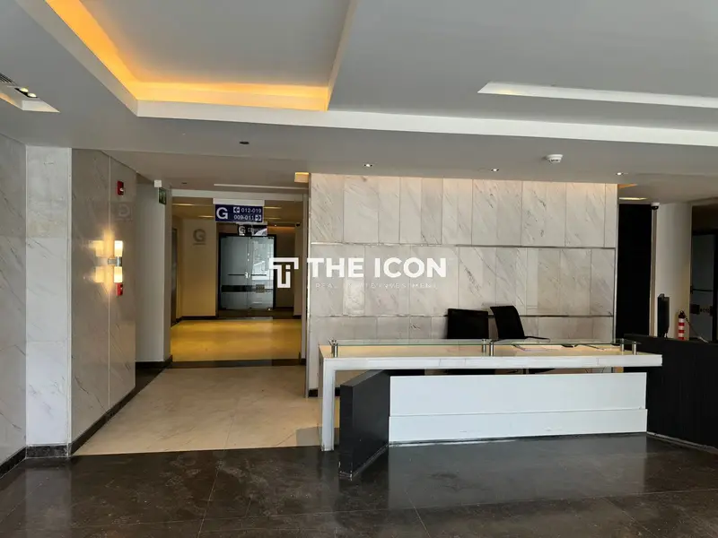 Office space 113 sqm for rent in Hyde Park