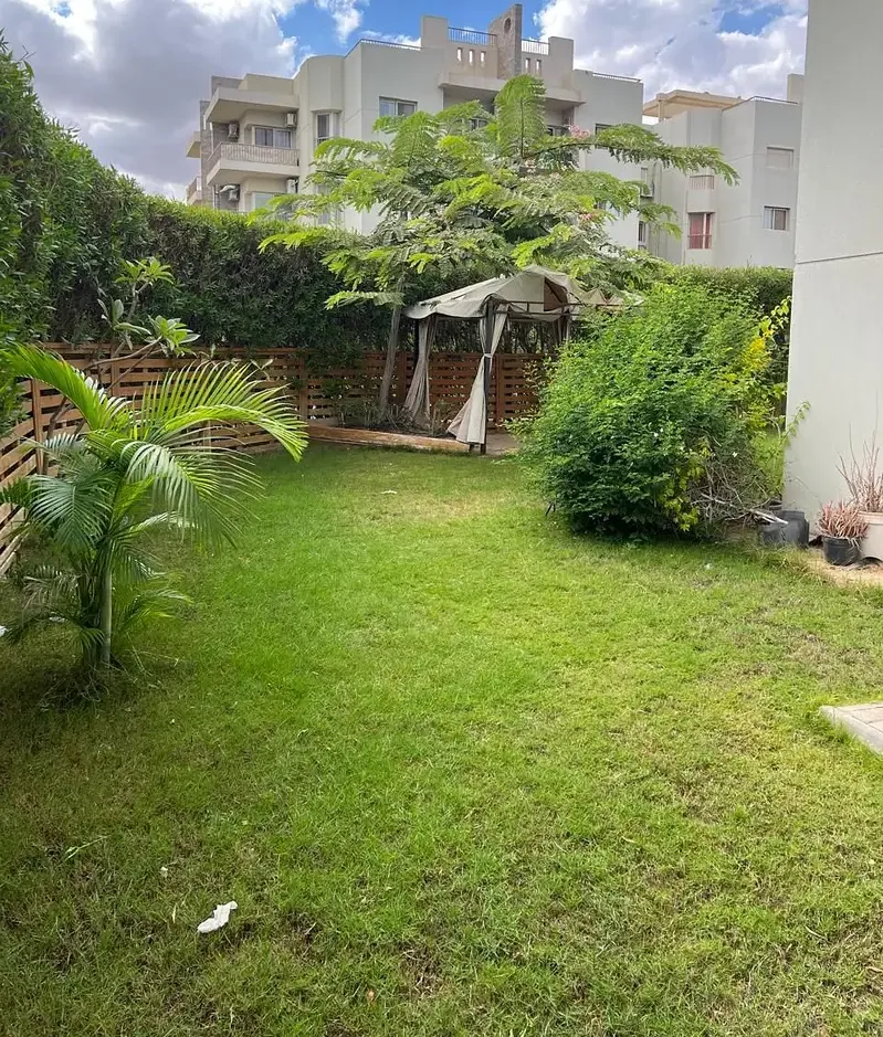 134 sqm apartment with garden in The Address compound for annual rent