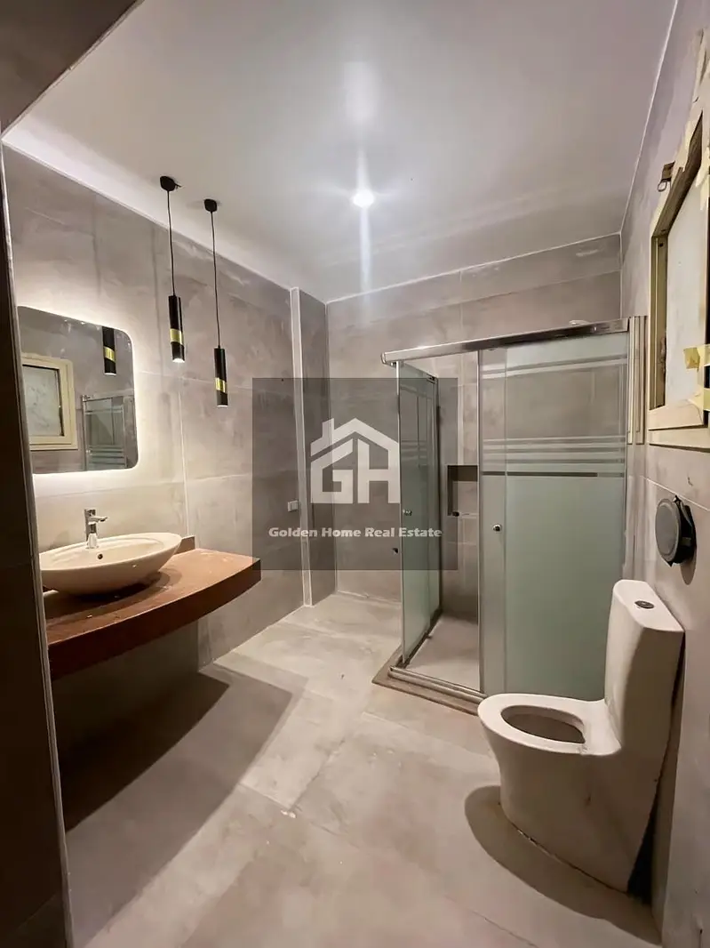 Ground floor apartment with garden in Al Khamayel Compound - Sheikh Zayed