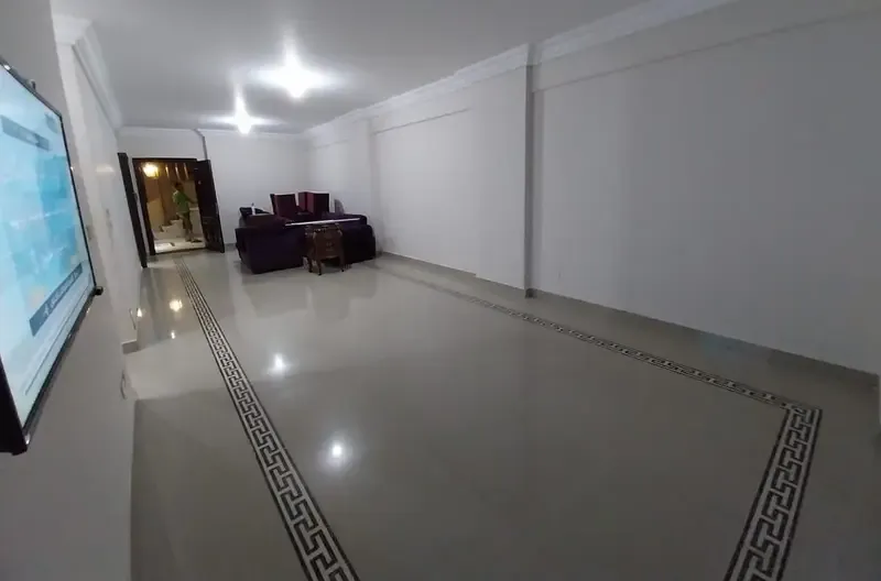Apartment 190sqm in Laurent, steps from the sea, fully air-conditioned