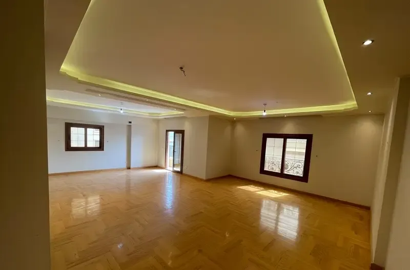 Administrative apartment for rent in Fifth Settlement on South 90th Street