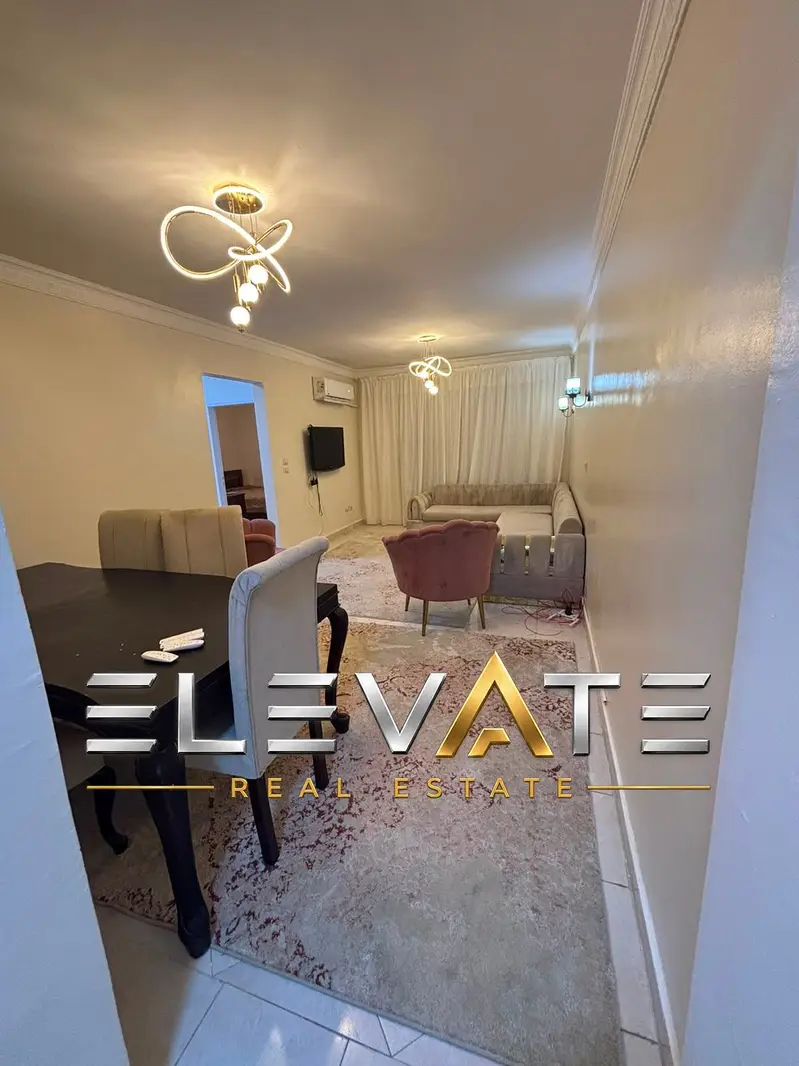 Furnished 3-bedroom apartment in a prime location in Gardenia Compound