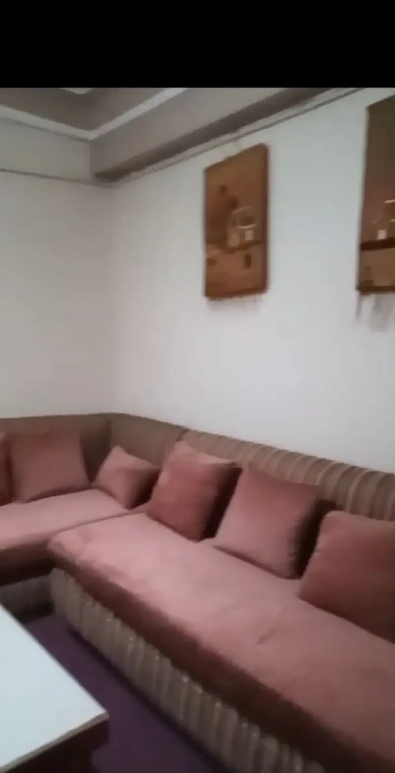 شقة مفروشة للايجار بحي الزهور بالزقازيق